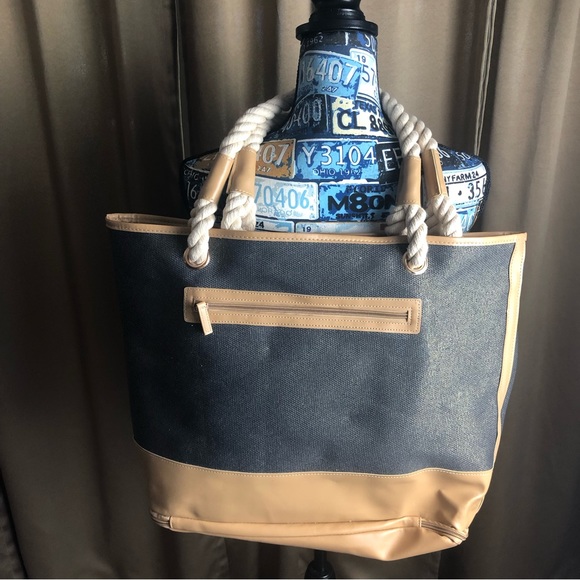 JM New York The Bart’s Sporty Tote Insulated Beach Bag - Picture 10 of 16